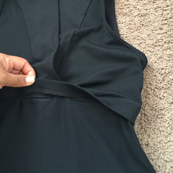 100% authentic Lululemon top - Picture 3 of 4